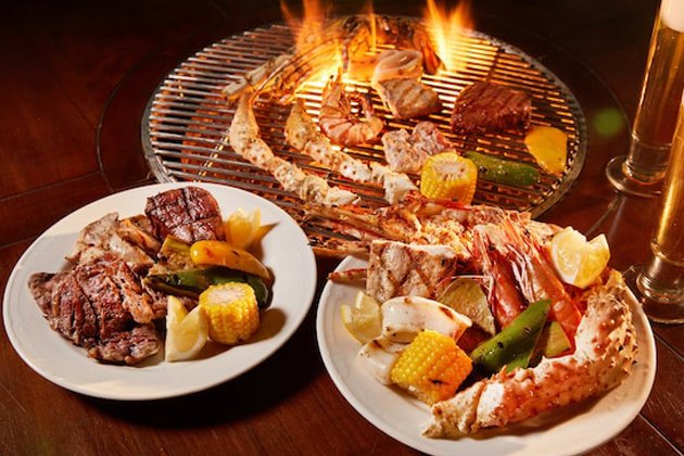 �y�_�҂��̌��k�z�l�J�t�F�͌��E�Ƌ��������q�吶�ƃz�e���ŃZ�b�N�X